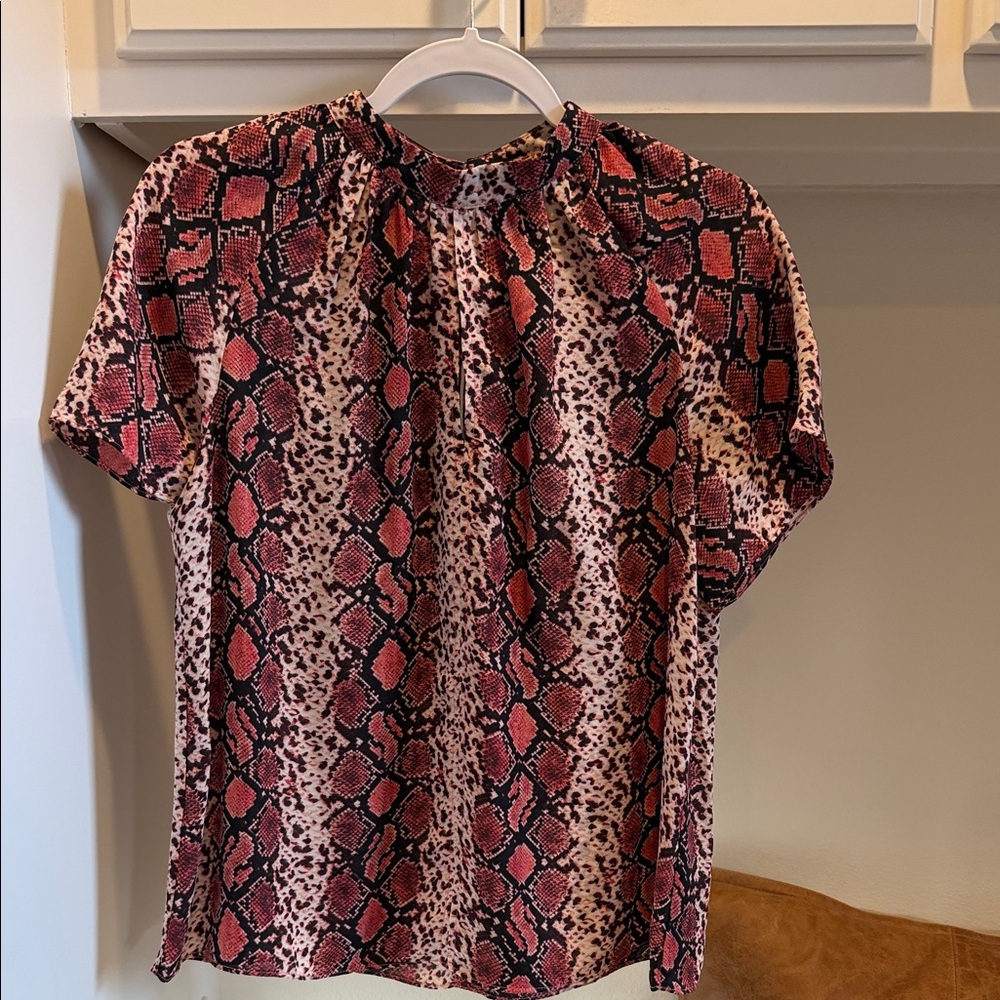 Sunday in Brooklyn Evereve Pink and Black Snake Print Top